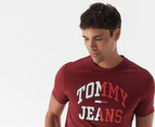 Tommy Jeans Men's Entry Collegiate Tee / T-Shirt / Tshirt - Perfect Cherry