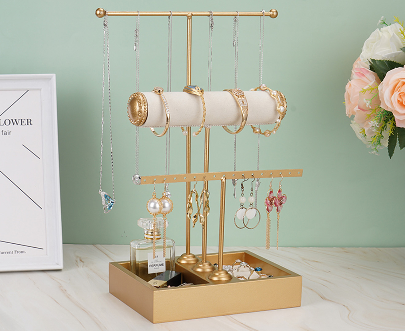 Necklace hanger deals kmart