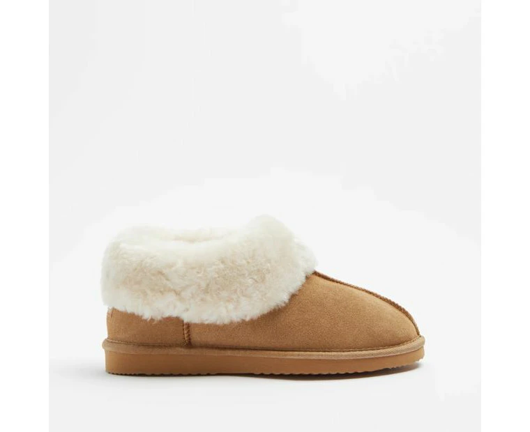 Womens Sheepskin and Leather Closed Slipper - Brown