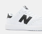 New Balance Unisex Court 05 Sneakers - White/Black