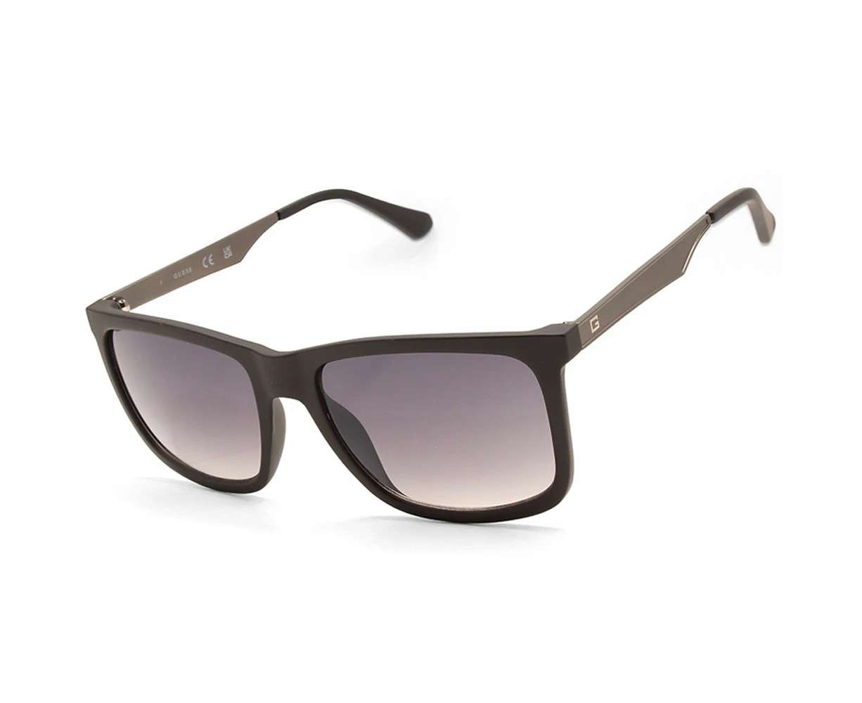 Guess Factory Matte Black/Grey Smoke Gradient Men's Fashion Sunglasses GF0171 02B