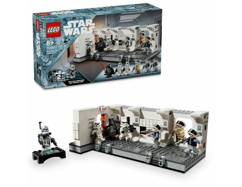 LEGO Star Wars Boarding The Tantive IV (75387)