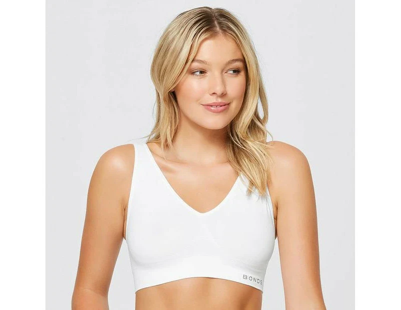 Bonds Seamless Comfy Crop Bra; Style: WVLHT - White