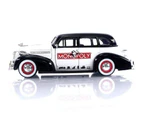 Jada Toys Mr. Monopoly 1939 Chevy Chevrolet Master Deluxe 1:24 Scale Diecast Vehicle With Rich Uncle Pennybags Figure