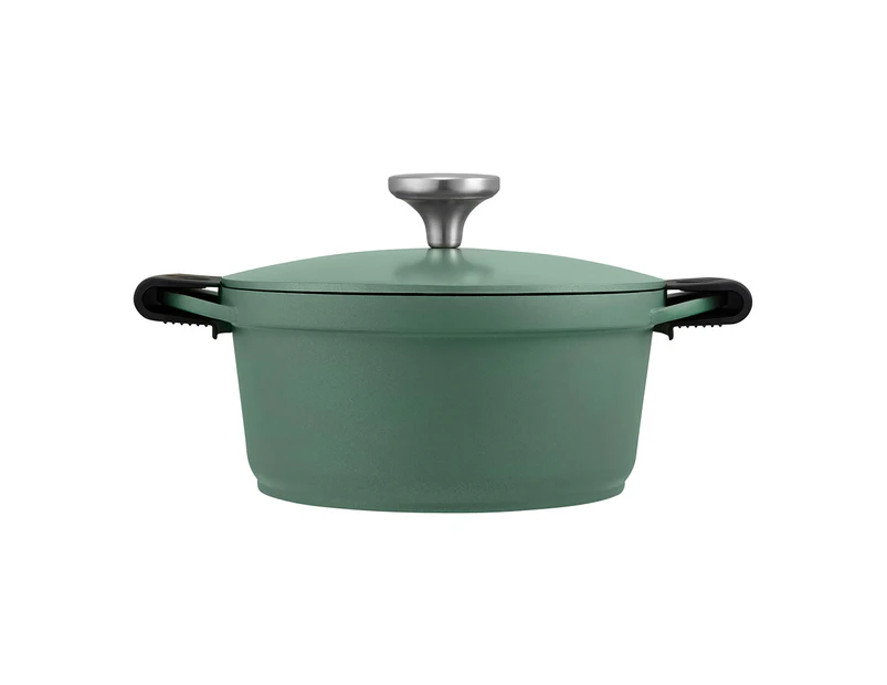 Maxwell & Williams 2.4L Agile Non-Stick Casserole - Sage