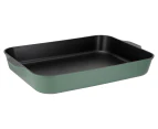 Maxwell & Williams 38x28.4cm Agile Non-Stick Roaster - Sage