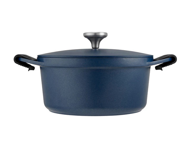 Maxwell & Williams 4.2L Agile Non-Stick Casserole - Navy