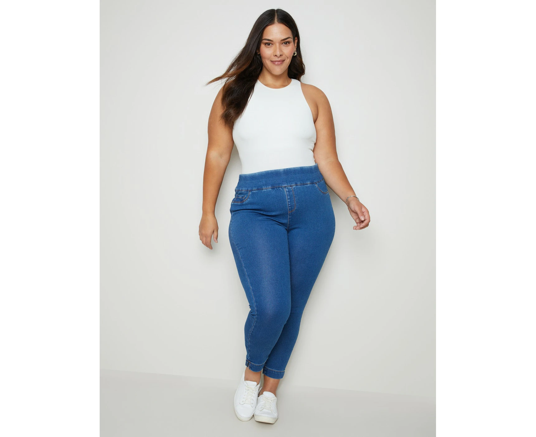 AUTOGRAPH - Plus Size -  Full Length Denim Jegging - Mid Wash