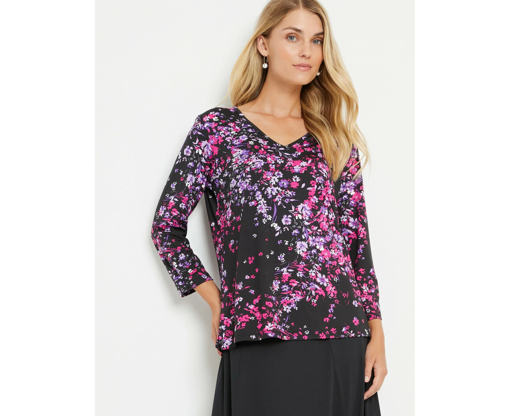 Noni B - Womens Summer Tops - Black Basic - Floral - Office Wear - Work Clothes - Bright Rose - 3/4 Sleeve - Knit - Smart Casual - Fashion Outfit