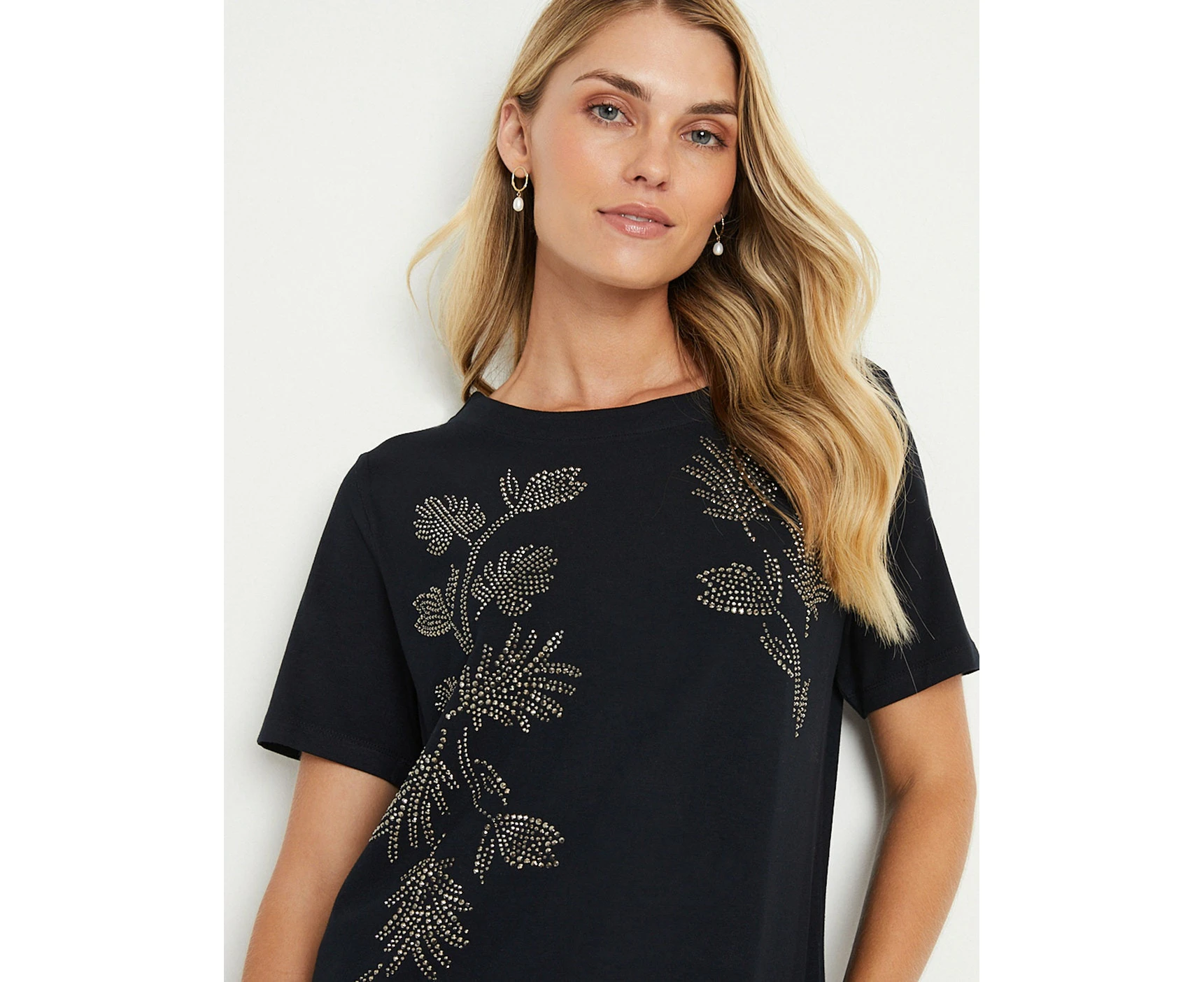 Noni B - Womens Summer Tops - Black Basic - Elastane - Vivid - Work Clothes - Short Sleeve - Knit - Leaf - Everyday Office Wear - Smart Casual Fashion