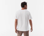 Nike Sportswear Men's Premium Essentials Loose Fit Tee / T-Shirt / Tshirt - White