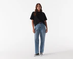 Nike Sportswear Women's Essential Loose Fit Tee / T-Shirt / Tshirt - Black