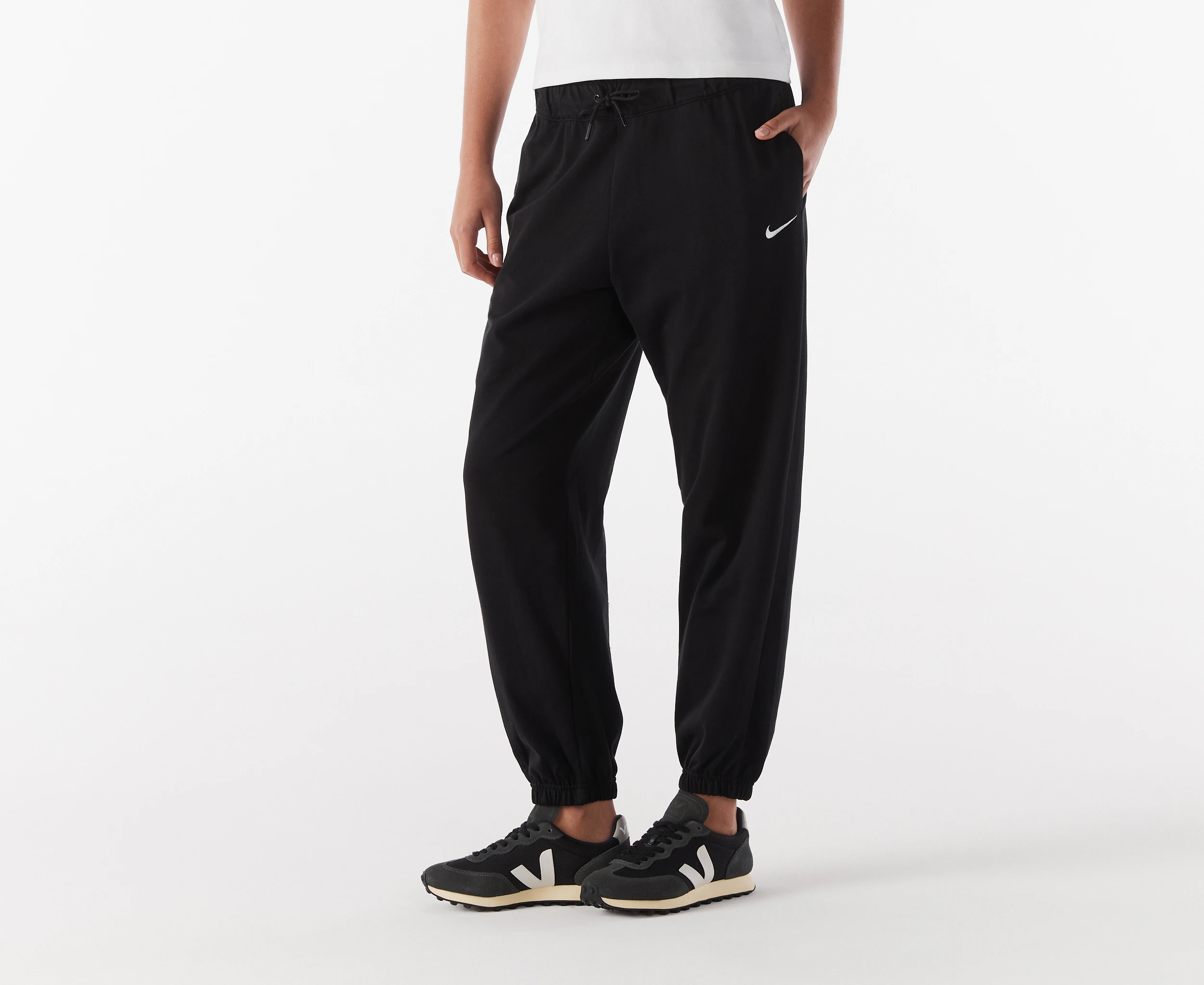 Nike Sportswear Women's Easy Joggers / Tracksuit Pants - Black