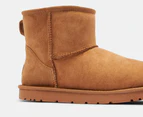 OZWEAR Connection Unisex Classic Mini Ugg Boots - Chestnut