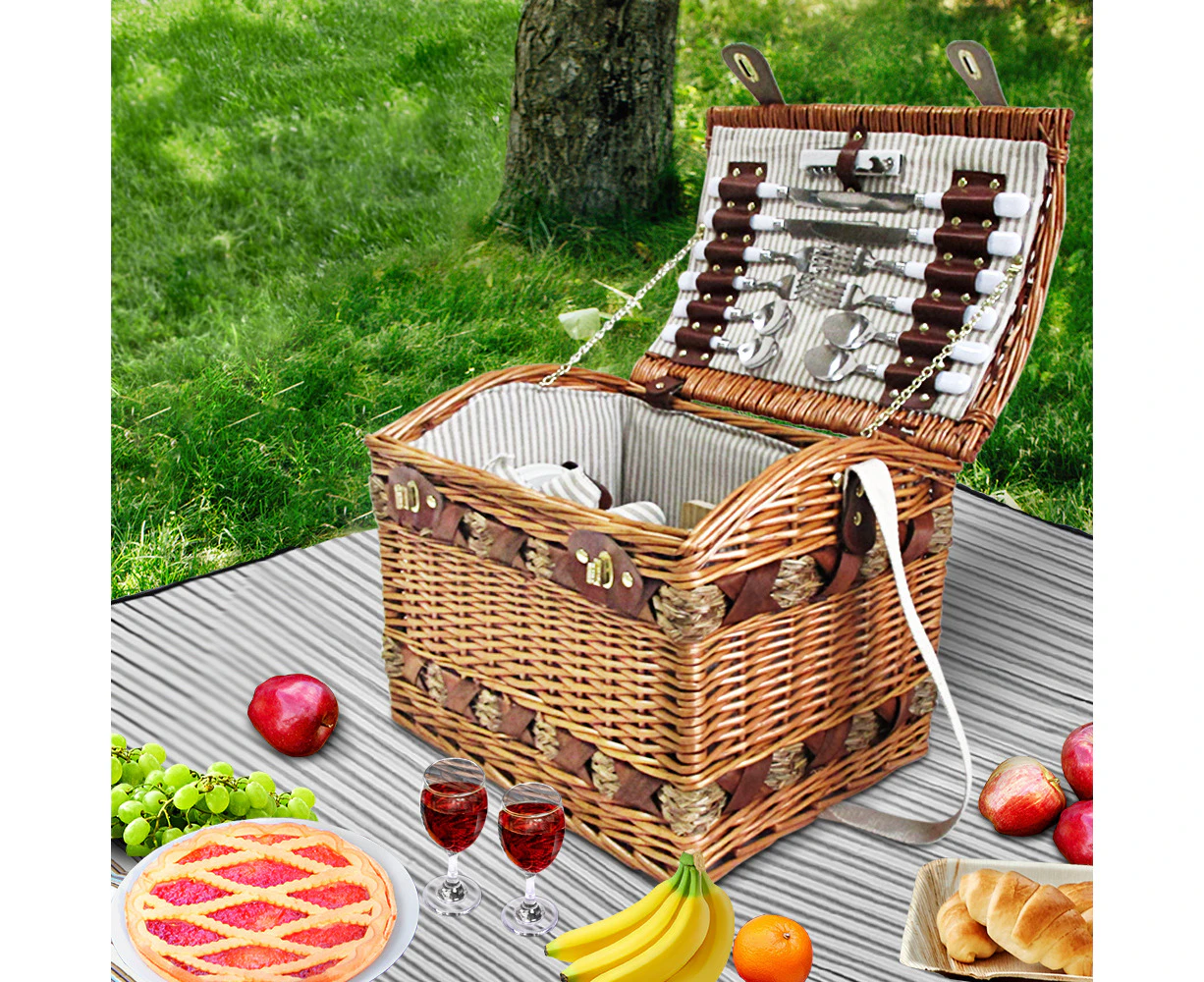 Alfresco 4 Person Picnic Basket Set Storage Blanket