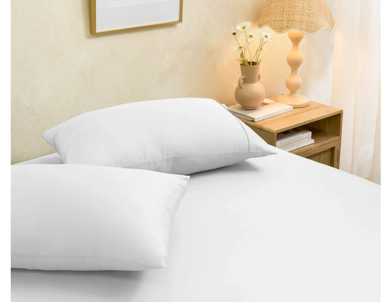 Sheraton Luxury 750 Thread Count  Egyptian Cotton Blend Fitted Sheet & Pillowcase Set - White