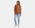 Foxwood Women's Simplified Crew Sweatshirt - Tan