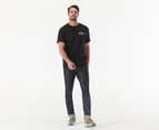 Billabong Men's Arch Fill Short Sleeve Tee / T-Shirt / Tshirt - Black