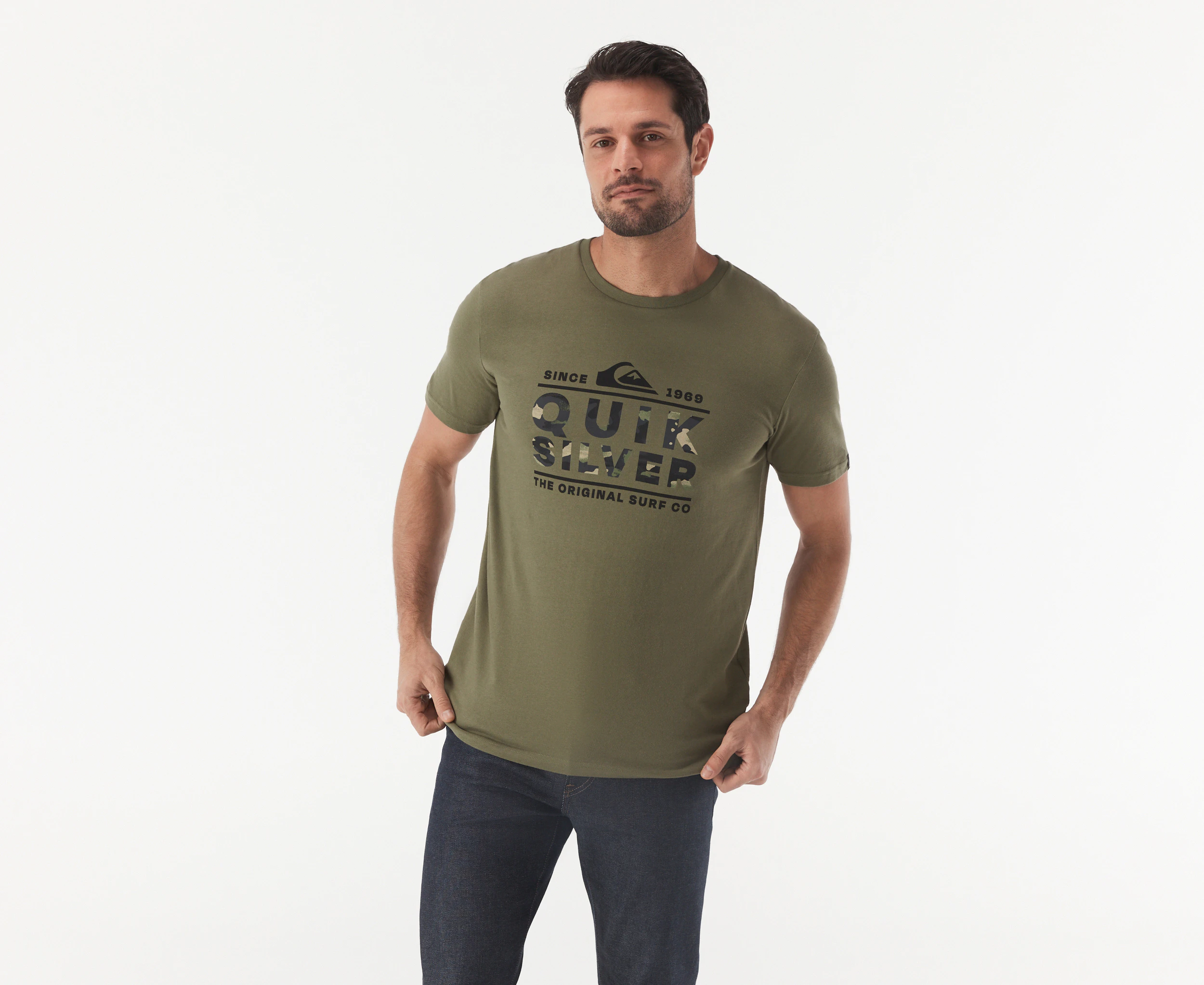 Quiksilver Men's Logo Print Short Sleeve Tee / T-Shirt / Tshirt - Four Leaf Clover