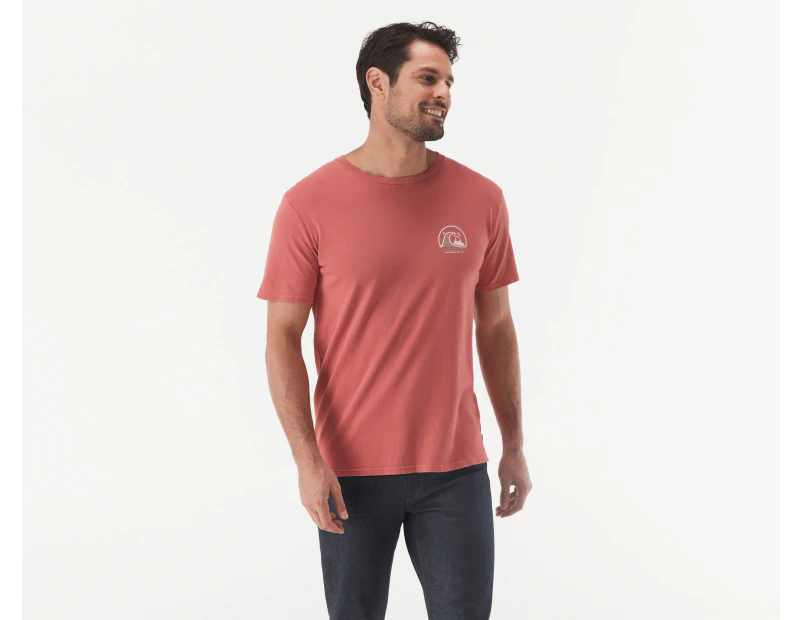 Quiksilver Men's Clean Circle Short Sleeve Tee / T-Shirt / Tshirt - Mineral Red