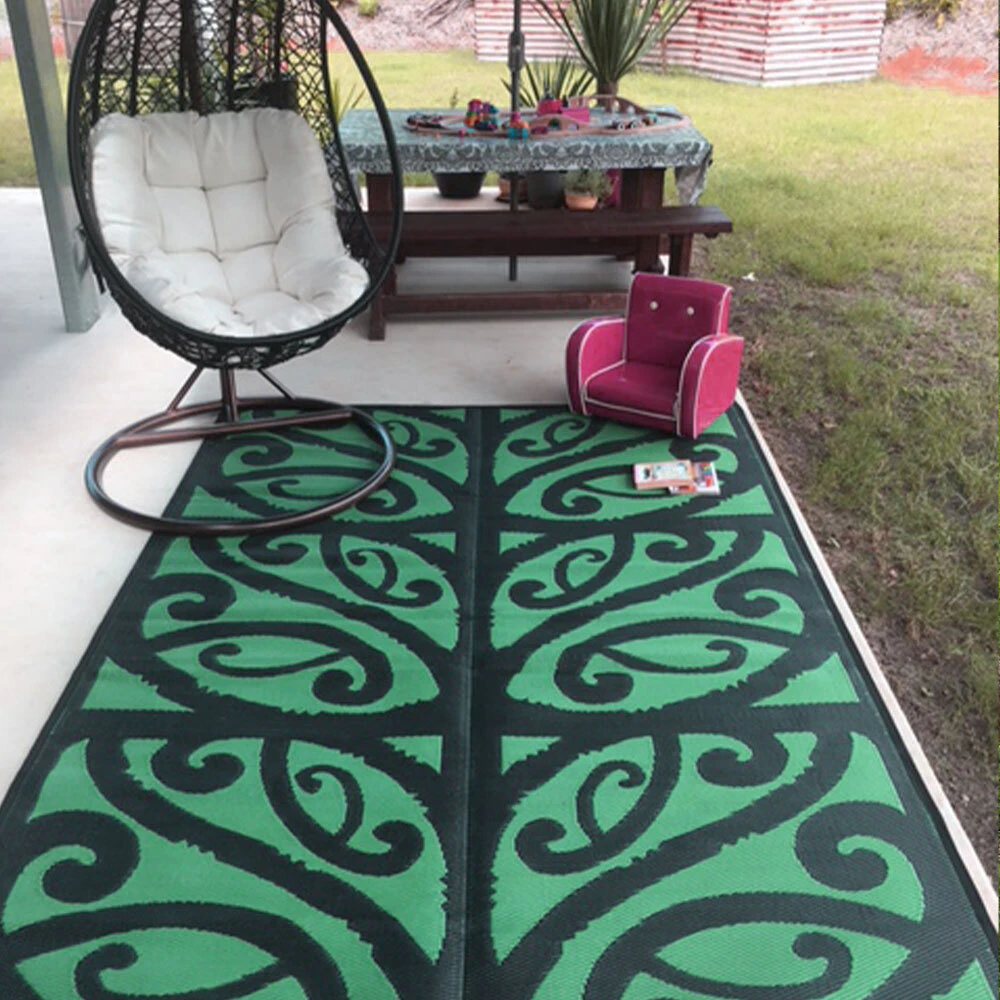 Plastic Outdoor Rug |   ZEALAND Rectangle Design in Black & Green