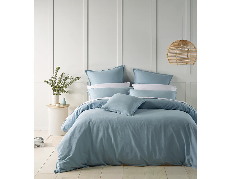 Wellington Quilt Cover Set (Soft Blue) - King