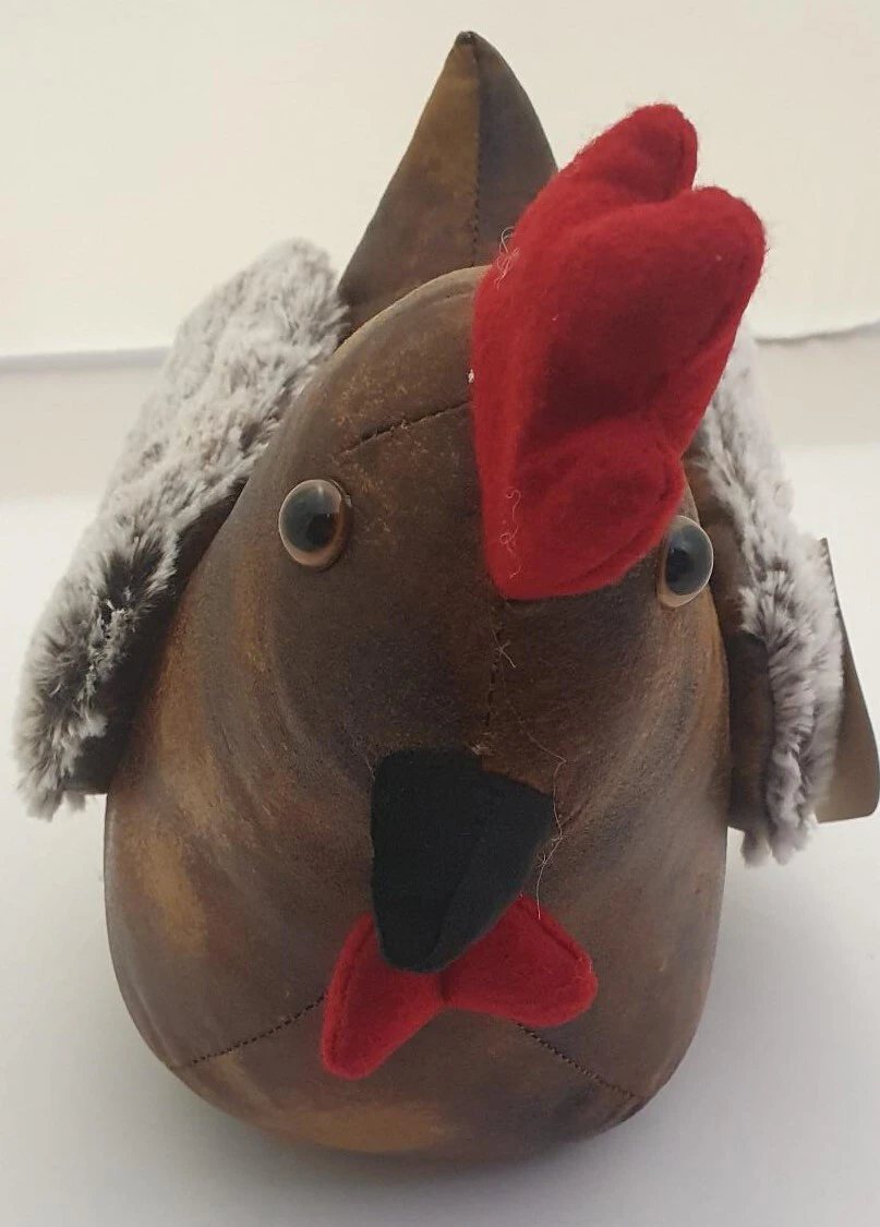 Ozcorp Designer Doorstop Henrietta The Hen DS23