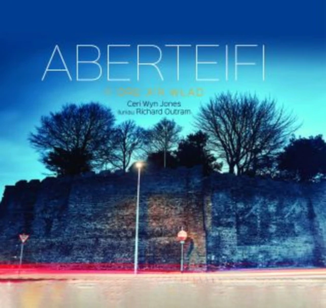 Aberteifi by Ceri Wyn Jones