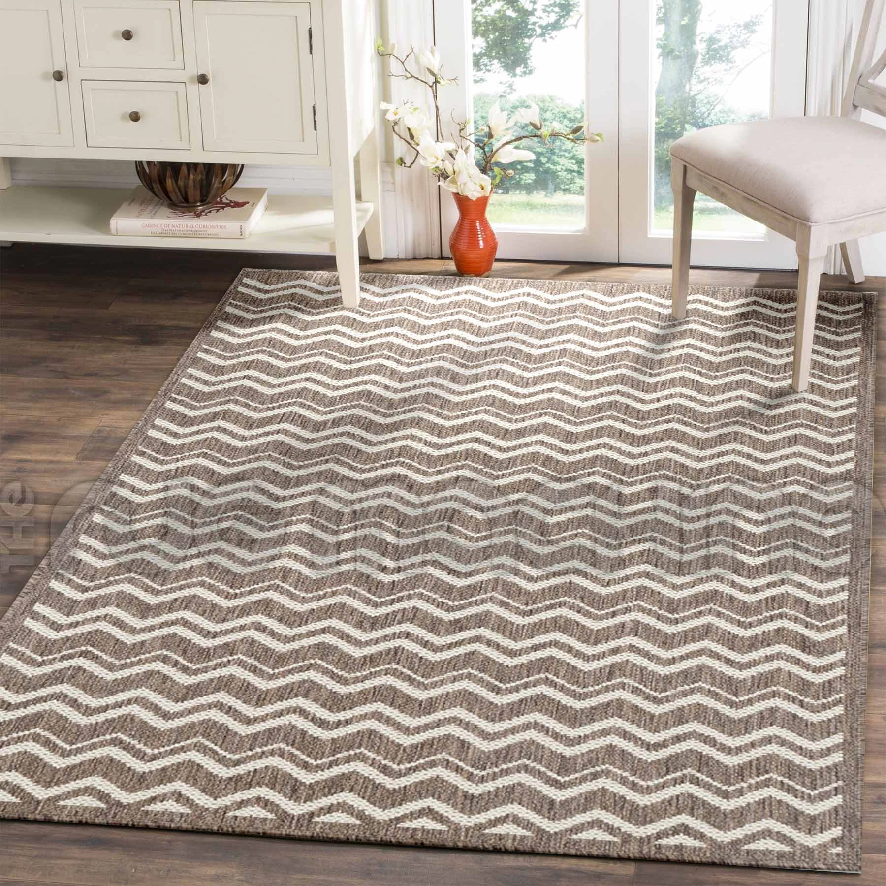 EVEREST INDOOR OUTDOOR BEIGE CHEVRON FLOOR RUG (L) 200x290cm