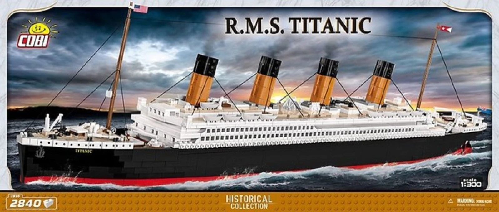 Titanic - R.M.S. Titanic 1:300 scale 2840 piece Construction Set