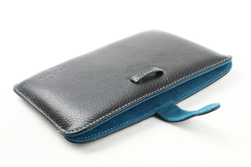 Gecko, universal genuine leather sleeve for Kindle and Kobo ereaders, black