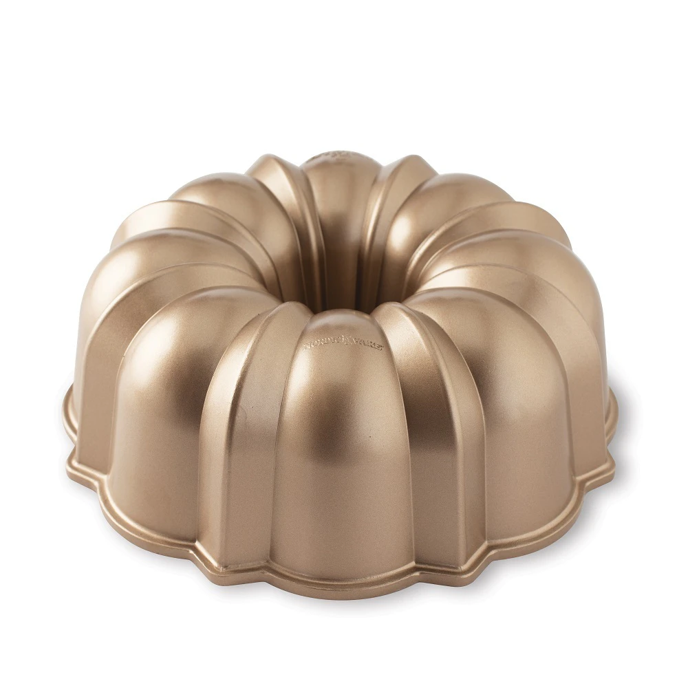 Nordic Ware Cast Aluminium Original Bundt Pan 25cm