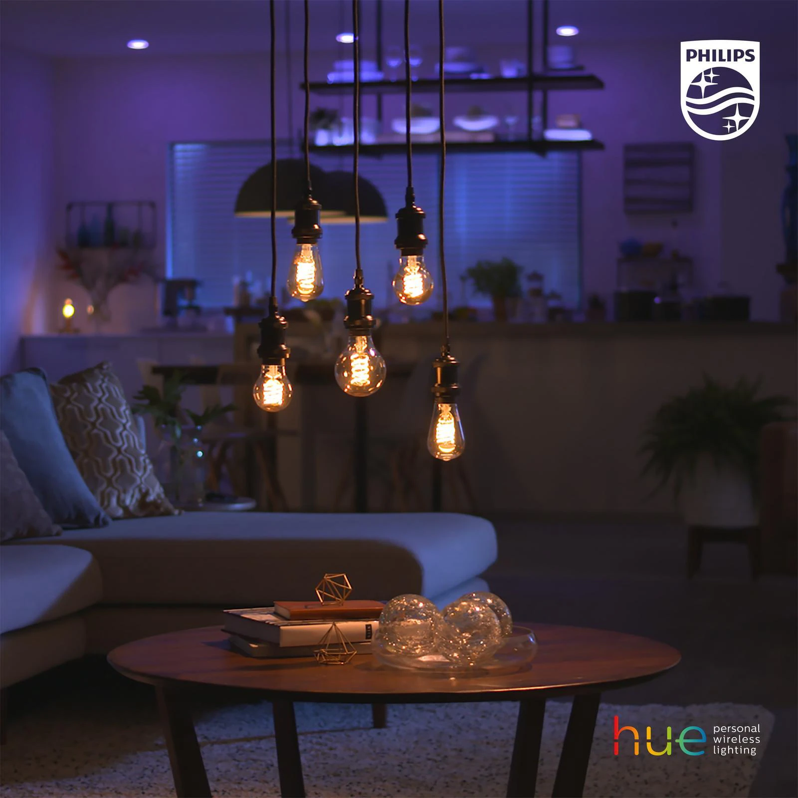 Philips Hue ST72 B22 LED 550Lm White Ambient 7W Smart Filament Globe