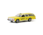 Greenlight Licensed 1:64 Scale Ford LTD Crown Victoria 1988 Diecast Model Car Yellow