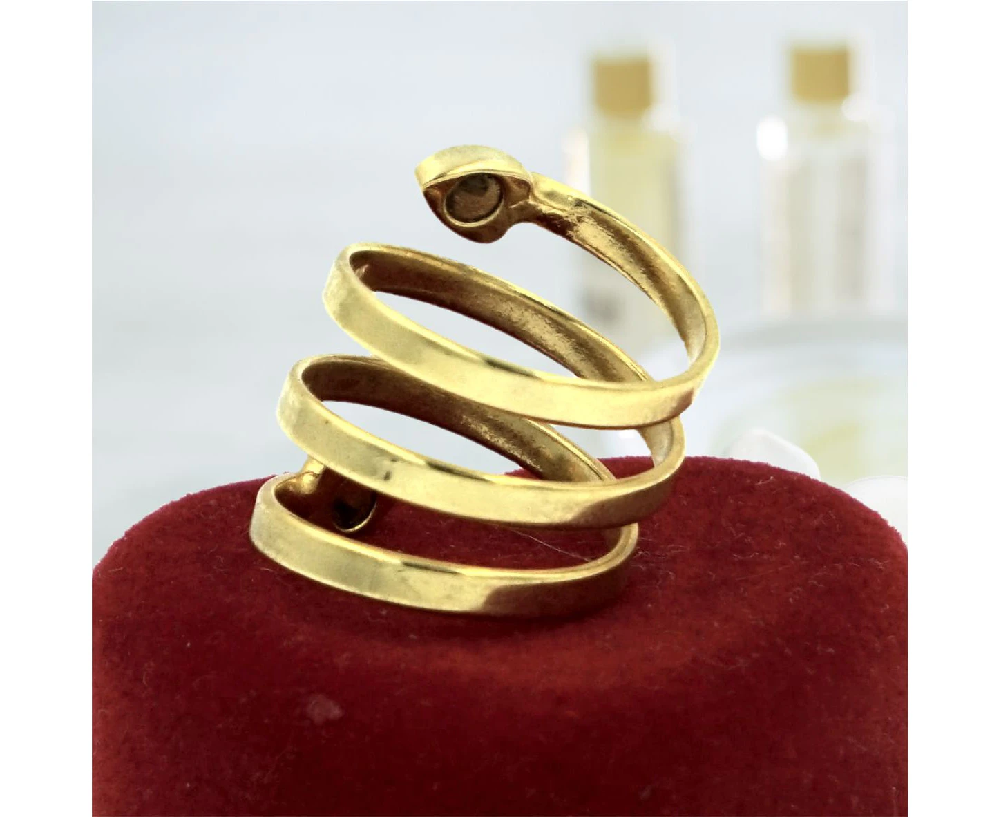 Dick Wicks Unisex Ring with Magnets Chunky Spiral Gold