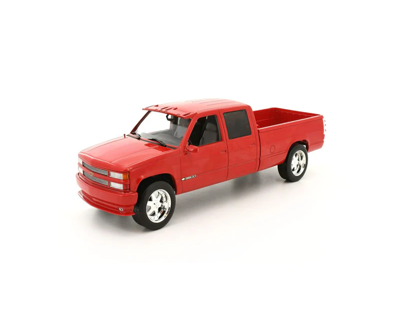 Greenlight Licensed 1:18 Scale Chevrolet 3500 Crew Cab Silverado Artisan 1997 Diecast Model Car Red