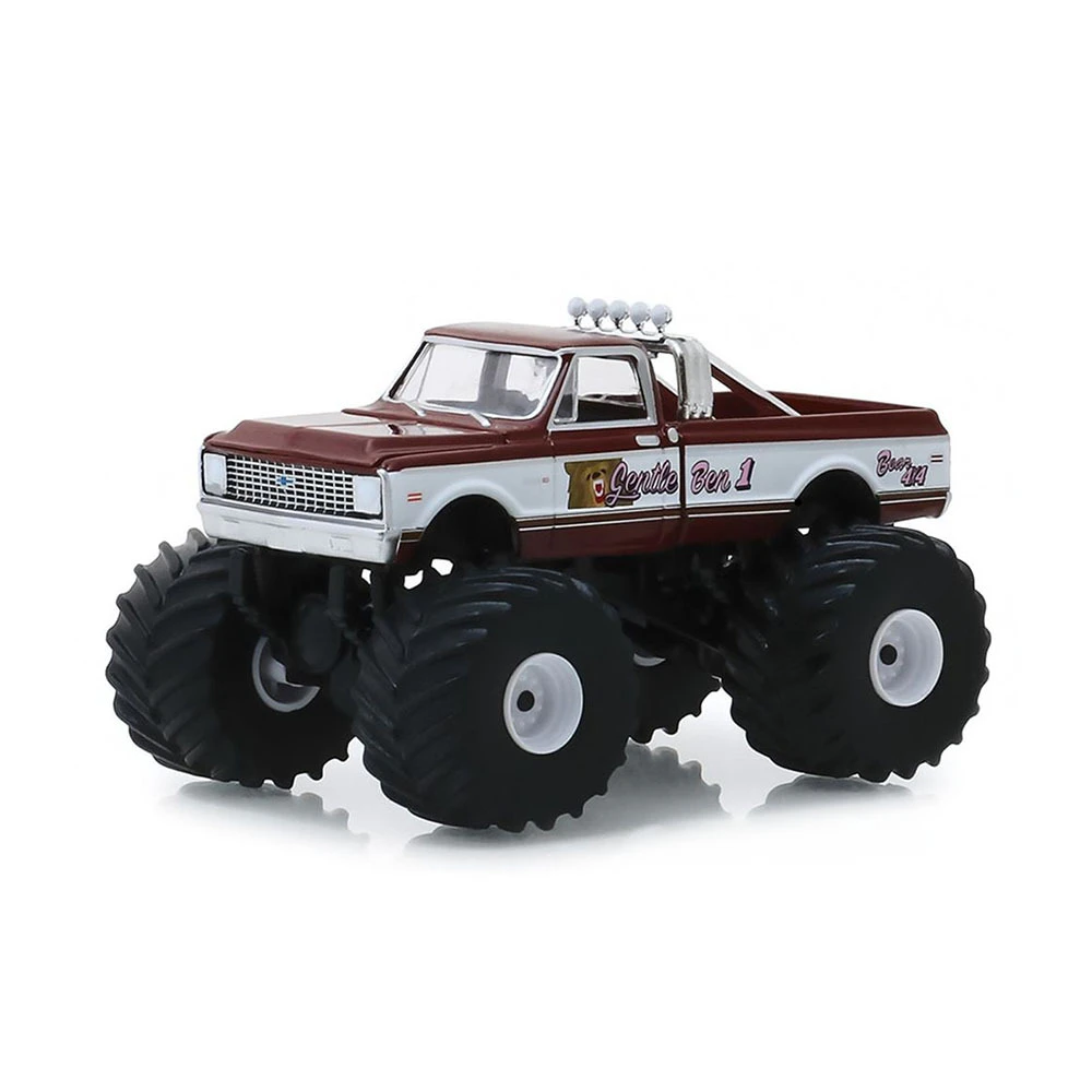 Greenlight Licensed 1:64 Scale Chevrolet C20 Monster Truck Kings of Crunch 1972 Diecast Model Car