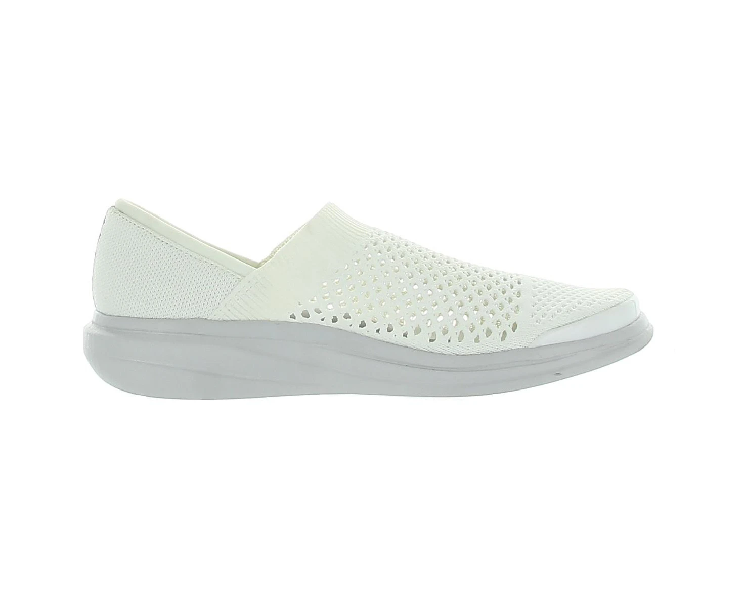 Bzees Women's Athletic Shoes Charlie - Color: White