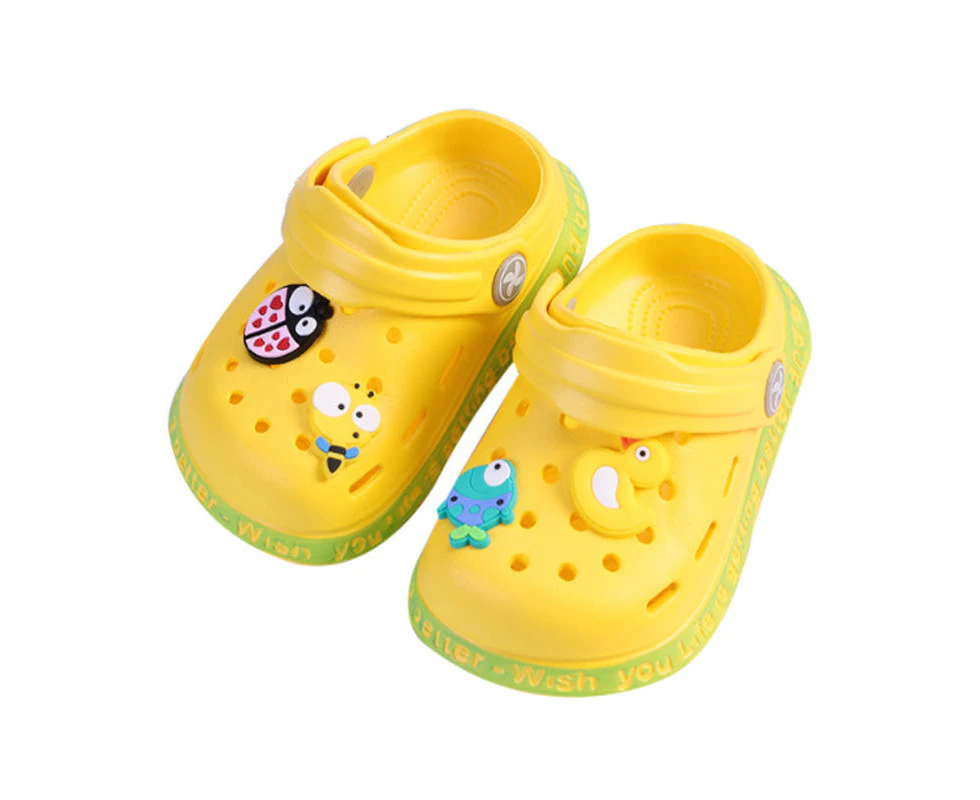 Dadawen Childrens Clogs Boys Girls Soft Sandals Lightweight Non-Slip Shoes-Yellow