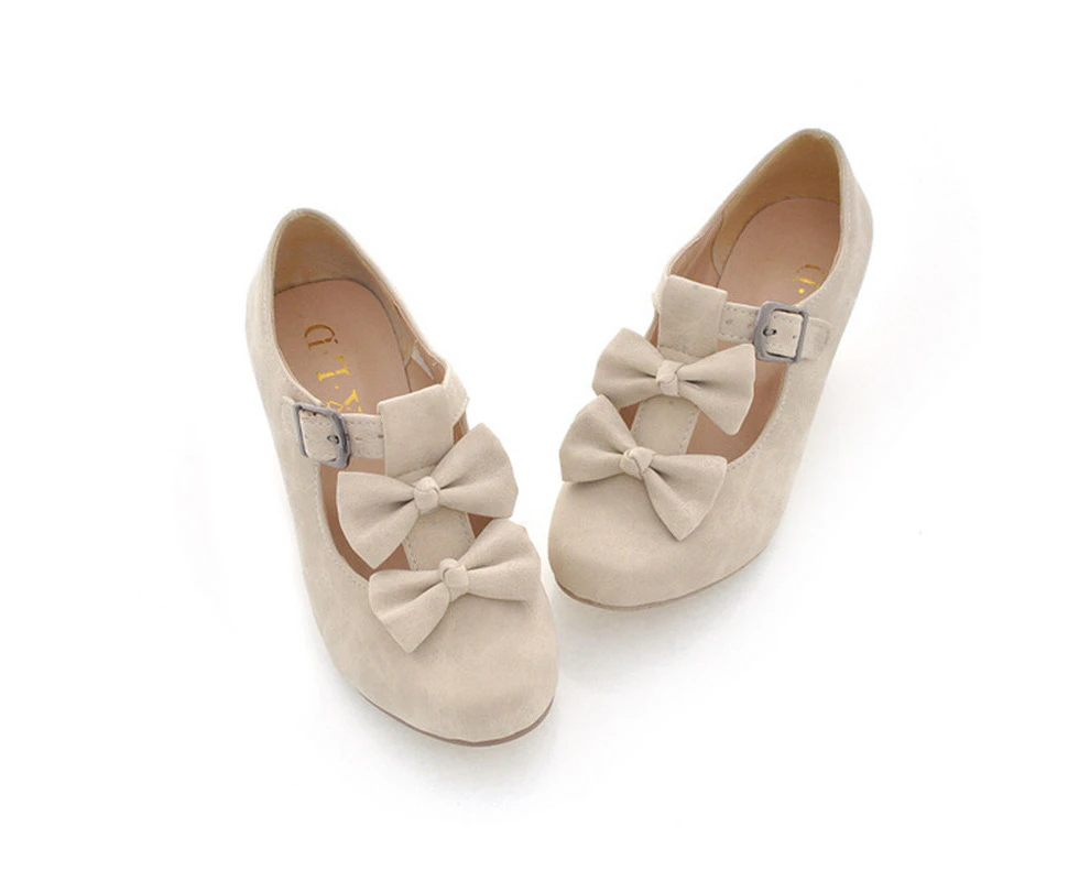 Amoretu Womans Low Heel Vintage Lolita Shoes Cute Bowknot Mary Jane Shoes-Beige