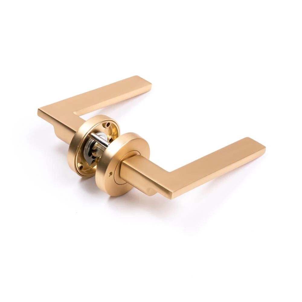 MANOVELLA Hamilton Privacy Door Lever Handle - Round Rose - Satin Brass