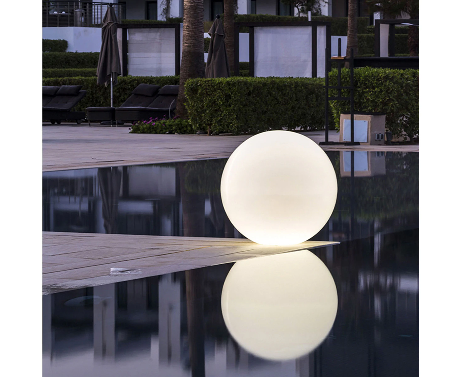 30CM Solar Ball Light RGB Fullmoon Walkway Light IP65