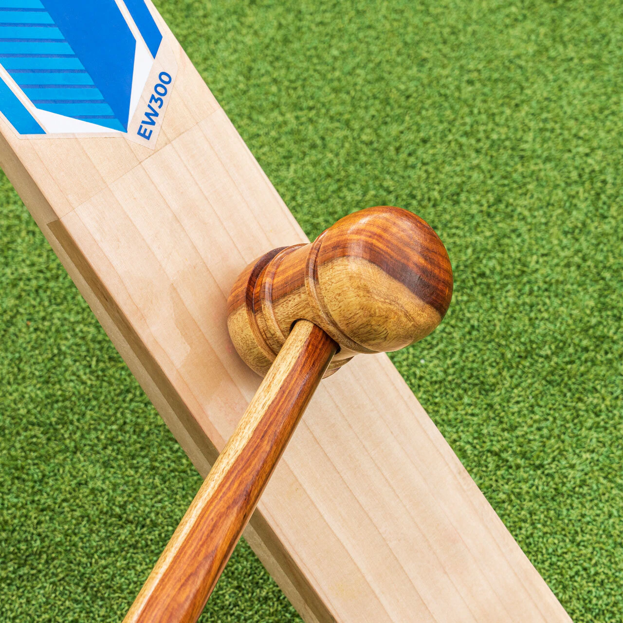 FORTRESS 2-In-1 Cricket Bat Mallet & Re-Grip Cone