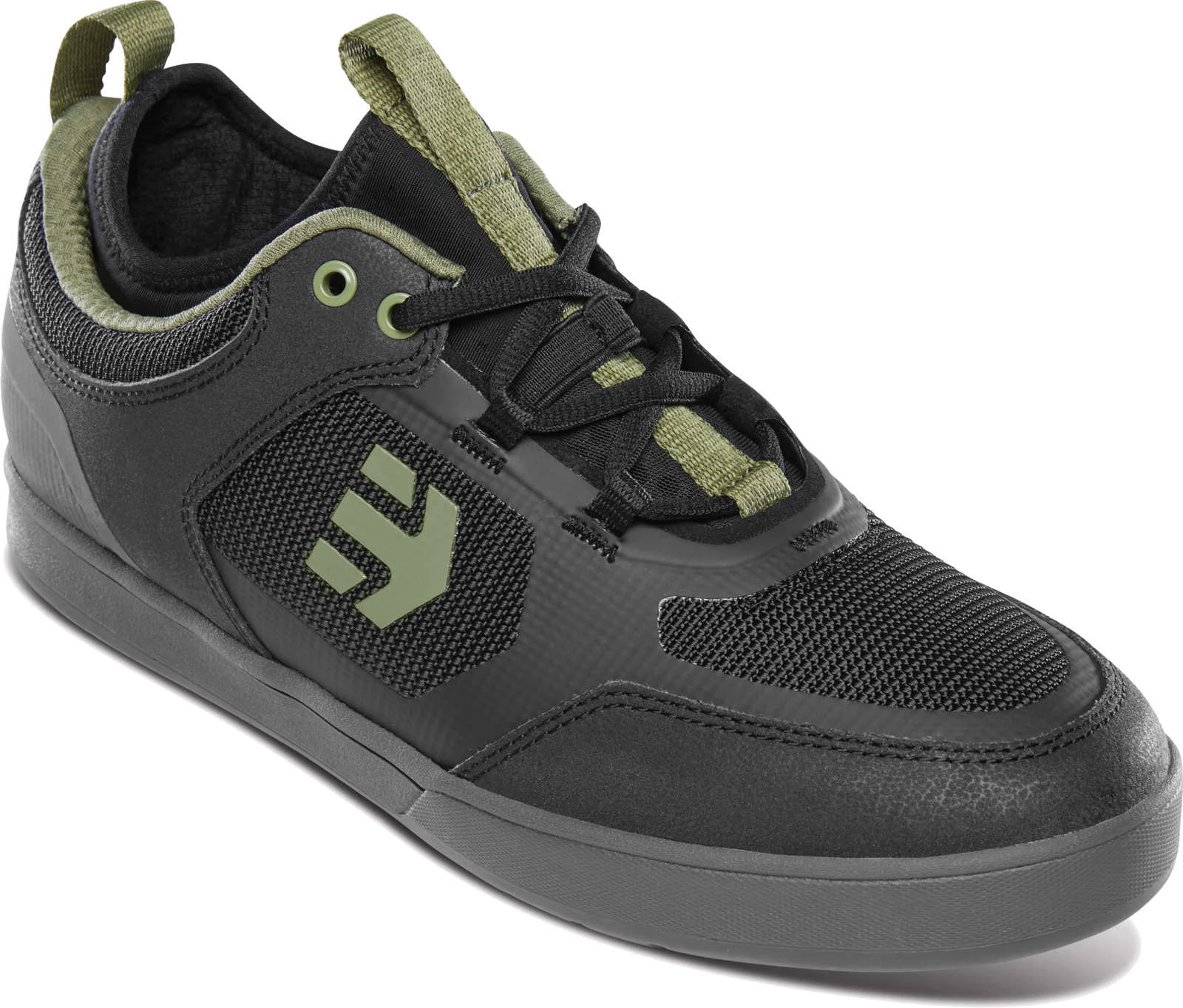 Etnies Camber Pro Skate Shoes Black