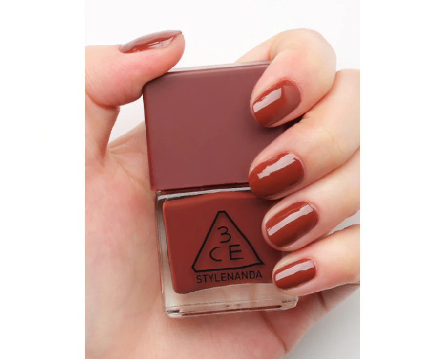 3CE Mood Recipe Long Lasting Nail Lacquer #RD07 Chic Warm Red Nail Polish - 3 Concept Eyes Stylenanda + Face Mask