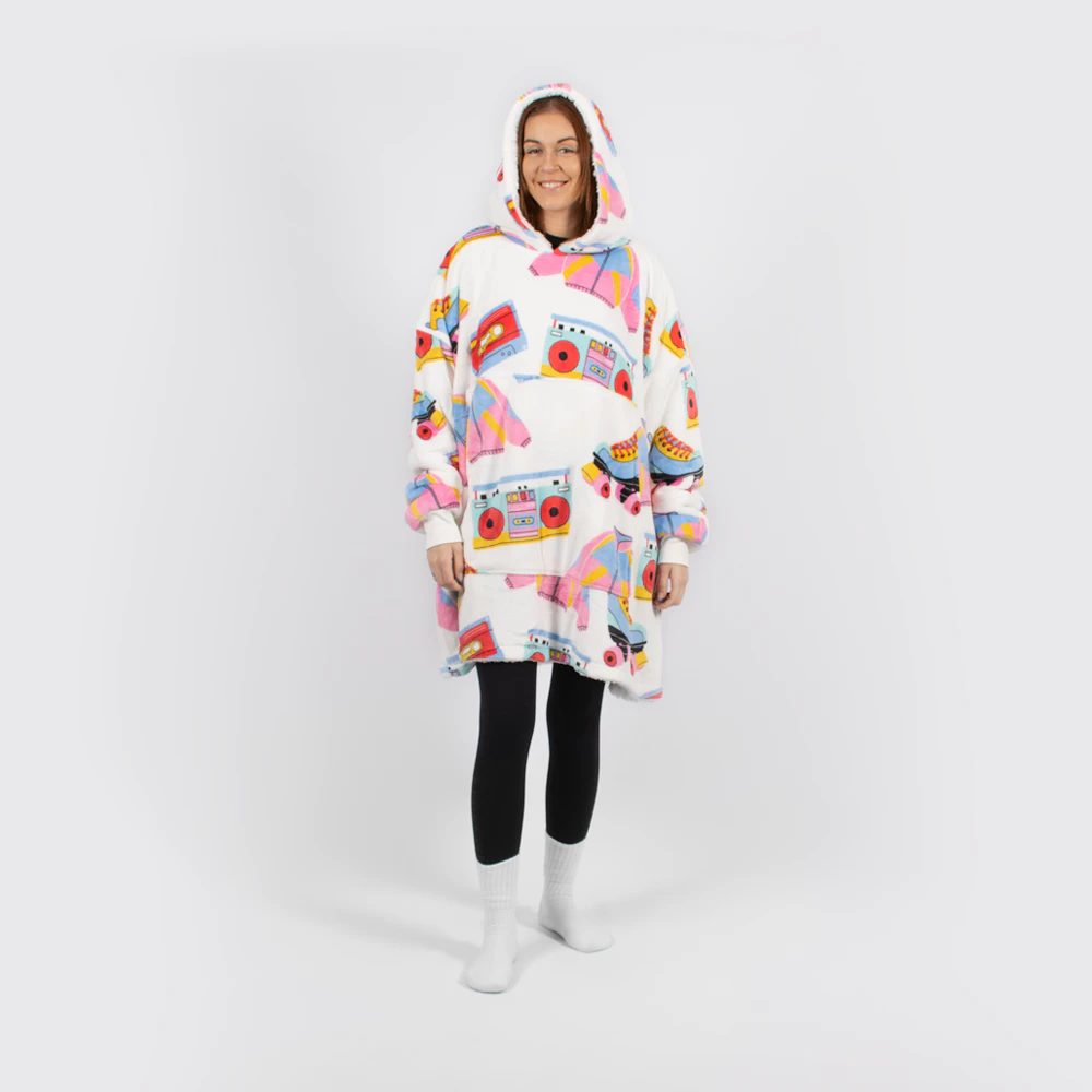 Retro White Wearable Blanket