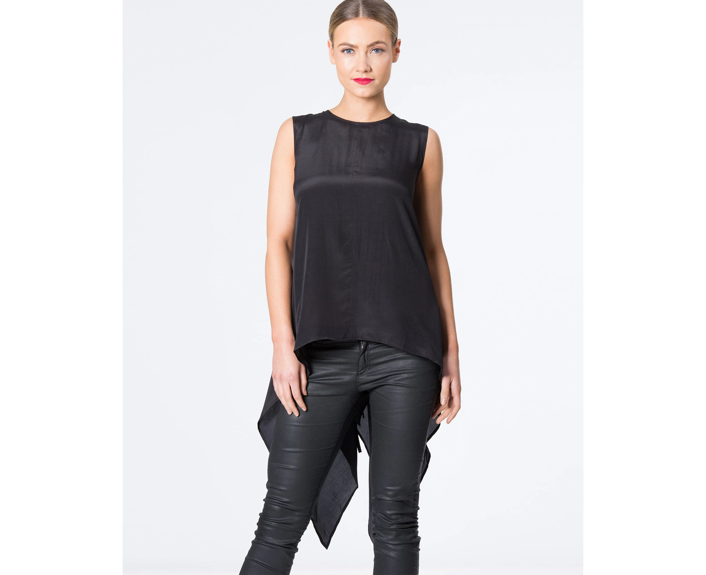 Siyona Silk Tie-Up Top - Black