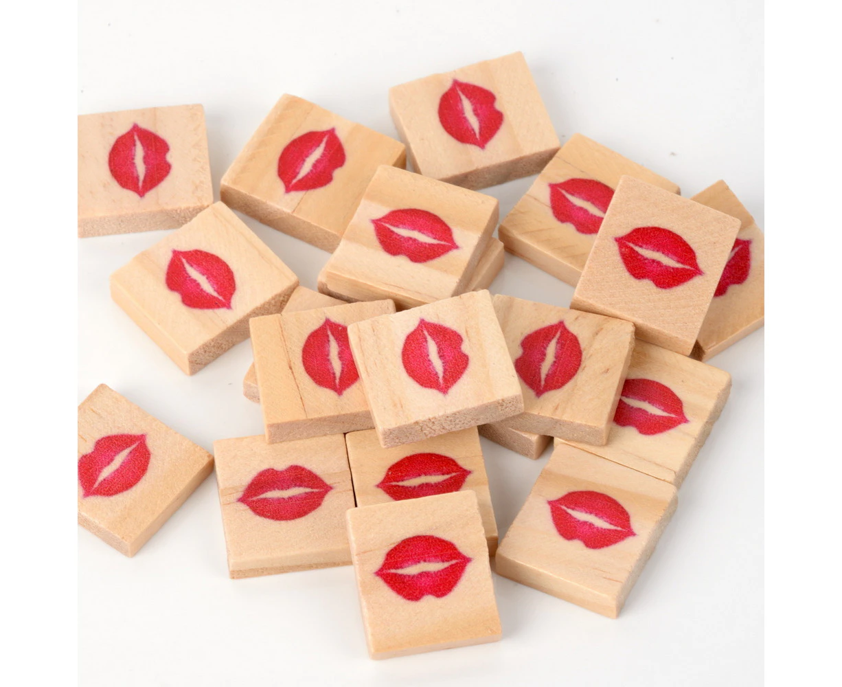 20X Wooden Alphabet Scrabble Tiles Scrapbooking Complete Handcraft Red Lip Kiss