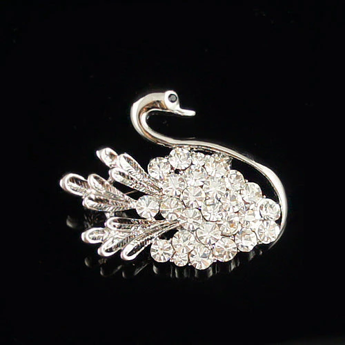 14k white Gold plated with crystals brilliant swan brooch pin