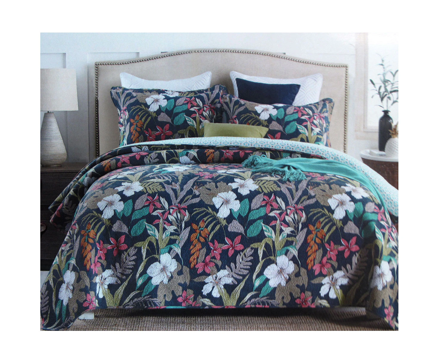 100% Cotton Lightly Quilted Coverlet Set Tahitian Queen 230 x 250 cm